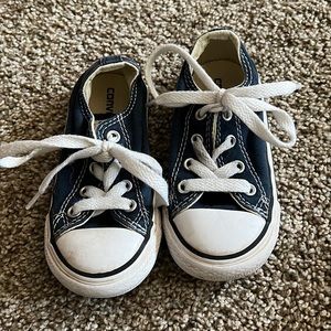 Toddler Converse Navy Blue Chuck Taylor All Star Classic Size 7